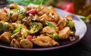 Pollo con Vegetales Teriyaki 2 Pollo con Vegetales Teriyaki 1