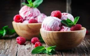 Helado de Frambuesa 2 Helado de Frambuesa 1