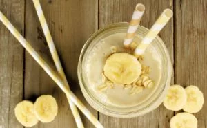 Batido de Banana, Avena y Yogurt 2